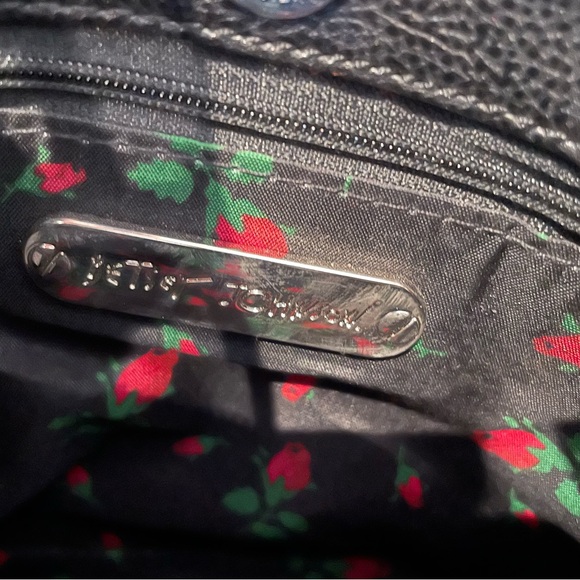 Betsey Johnson Red Heart Bow Purse Handbag Small 7.5”H, 10”L, 4”D Like New! - Picture 5 of 10